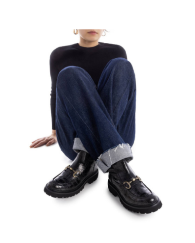 Дамски черни боти CARMELA