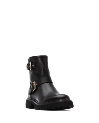 Дамски черни кожени боти CARMELA