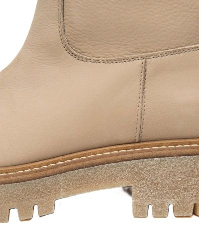 Дамски бежови кожени боти NeroGiardini