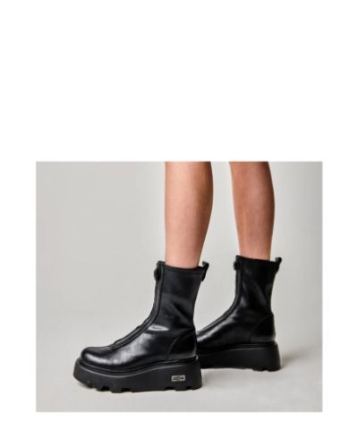 Дамски черни кожени боти CULT