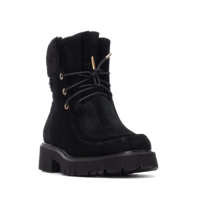 Дамски велурени боти CARMELA