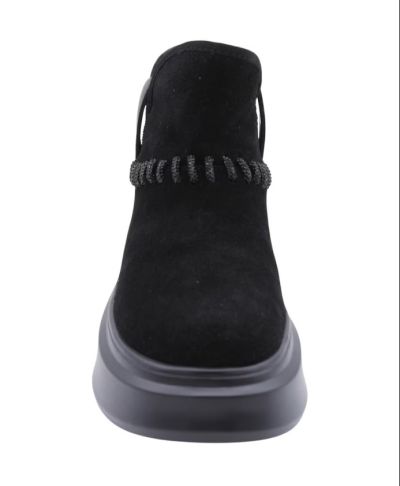 Дамски черни велурени боти TOSCA BLU